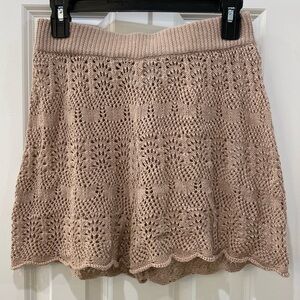 Princess Polly Crochet Shorts, size m/l 🤎